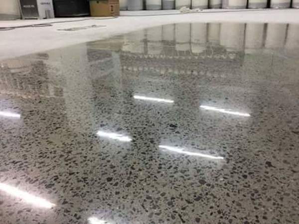 <br />
<b>Notice</b>:  Undefined property: Portfolio::$titulo in <b>/home/uberpiso/webapps/ROOT/app/cache/_home_uberpiso_webapps_root_app_views_index_index.volt.php</b> on line <b>246</b><br />
